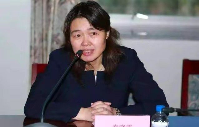 爱情专业员的采访